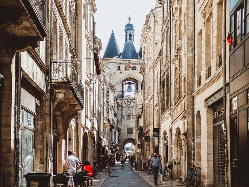 Bordeaux highlights small group tour from Biarritz - What To Expect: Practical Details and Tips