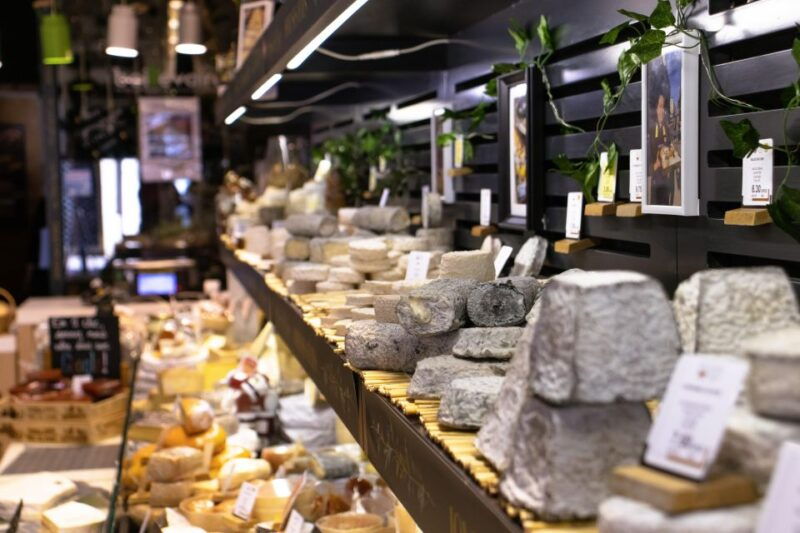 bordeaux-historic-and-gourmet-food-walking-tour
