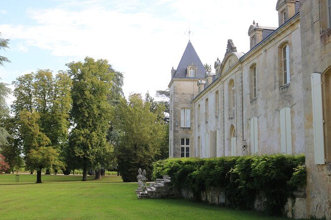 bordeaux-in-a-day-city-and-chateau-visit-shared-walking-tour