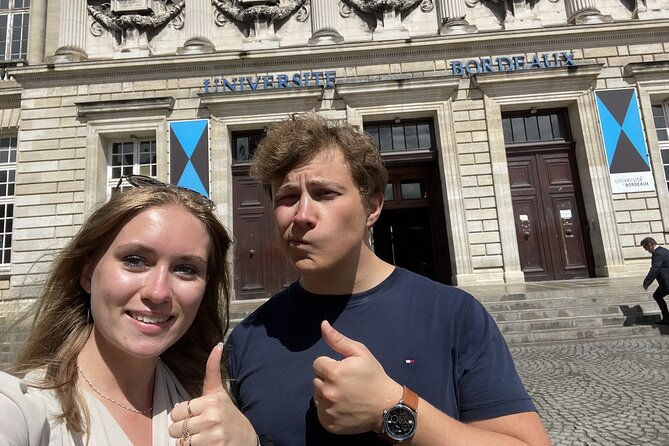 bordeaux-old-town-port-of-the-moon-exploration-game-and-tour
