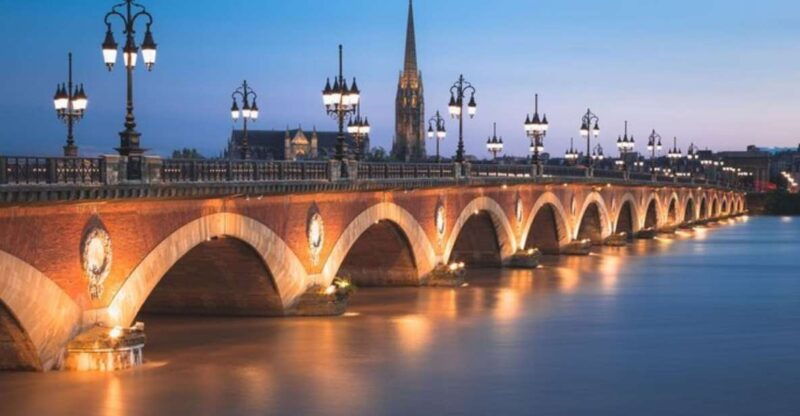 bordeaux-private-custom-tour-with-a-local-guide