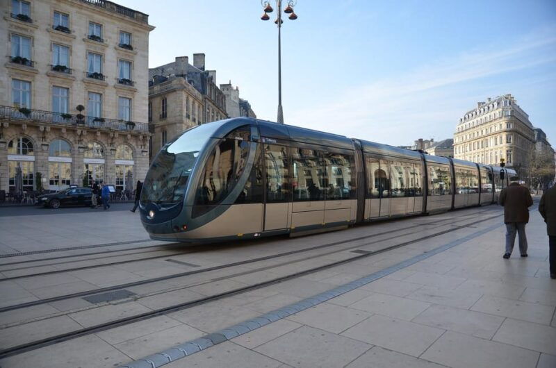 bordeaux-private-guided-city-tour