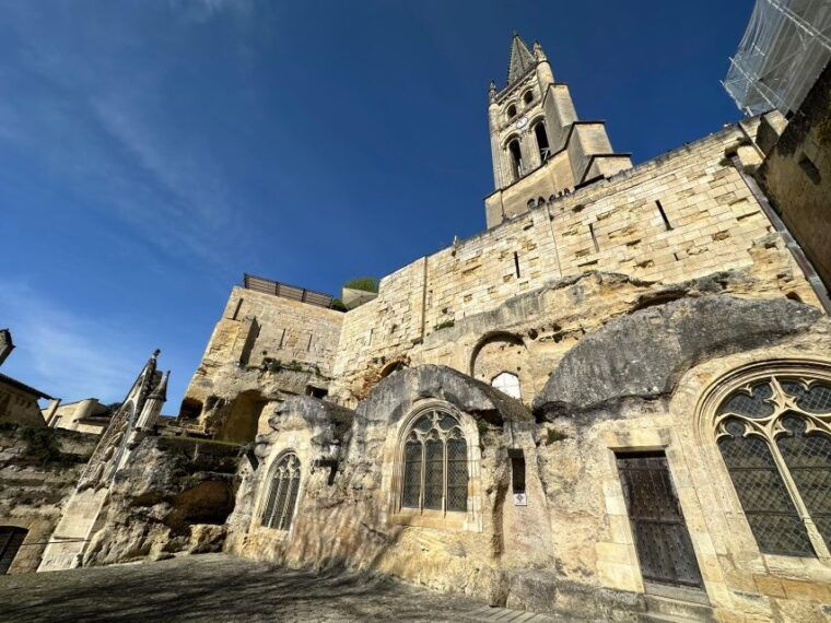bordeaux-saint-emilion-wine-tour-in-a-small-group