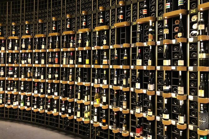 bordeaux-sweet-savory-food-with-wine-tasting-tour-2