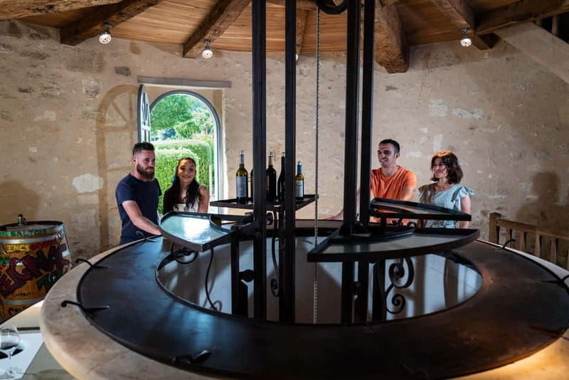 Bordeaux: Visit to Château de Reignac and prestige tasting - Key Points