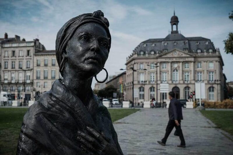 bordeaux-wine-history-and-slave-trade-walking-tour