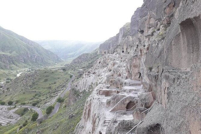 borjomi-akhaltsikhe-vardzia-day-tour-wiht-overnight-in-borjomi