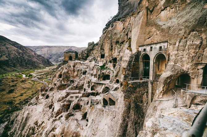 borjomi-vardzia-2-day-tour