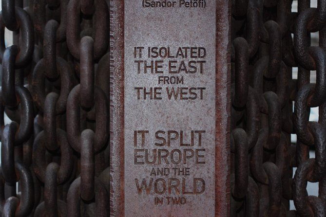 born-under-the-red-star-the-history-of-communism-in-hungary-private-tour