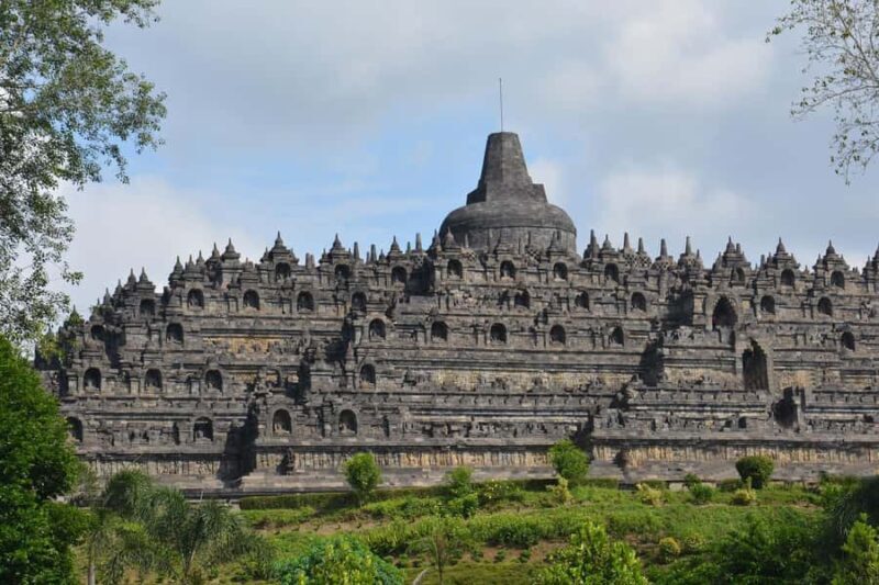 Borobudur Climb Top, Prambanan with Guide, entrance ticket - A Deep Dive into the Tour Experience