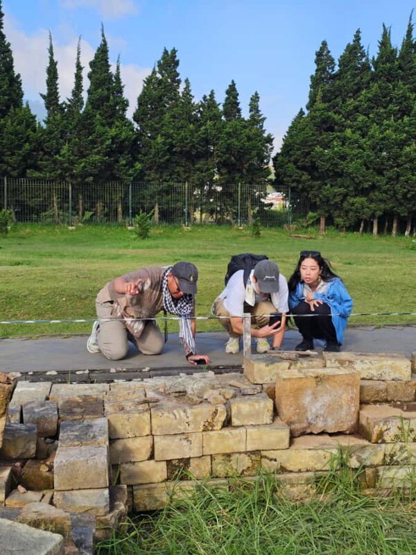 Borobudur Climb-Up & Prambanan Journey with Licensed Guide - FAQ