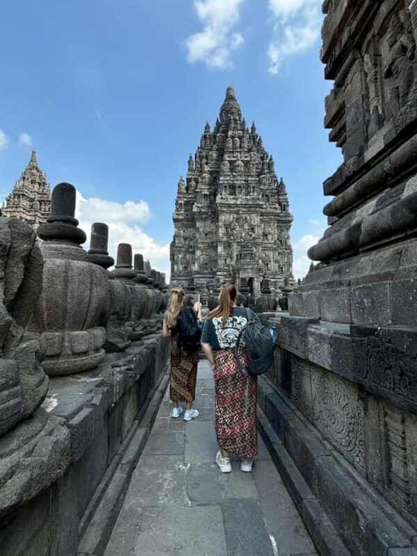 Borobudur Climb Up , Prambanan Tour and Ramayana Ballet - FAQs