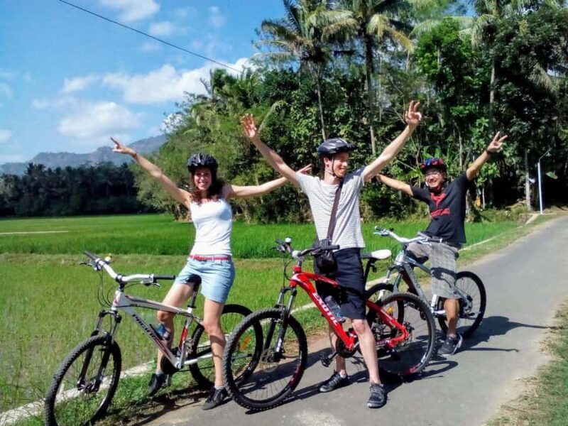 Borobudur Cycling & Elo River Rafting Adventure - Discover the Borobudur Cycling & Elo River Rafting Adventure: A Perfect Balance of Culture and Thrills
