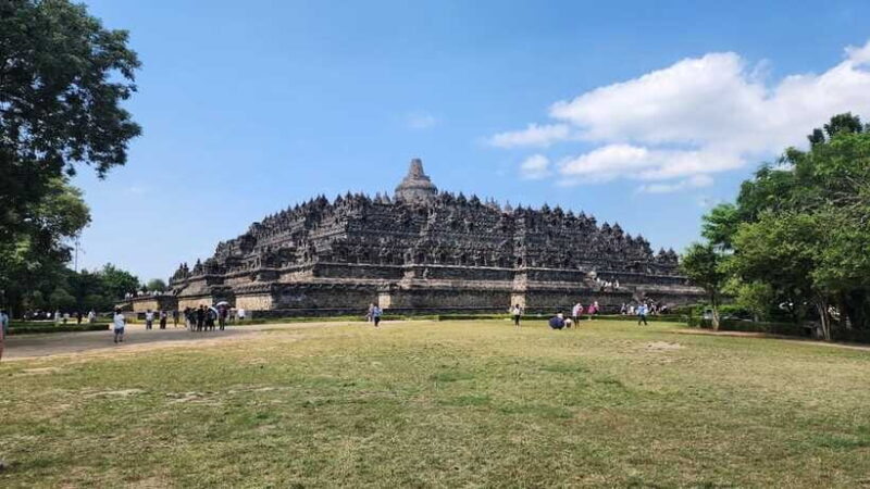 Borobudur & Exploring Mountain - The Sum Up