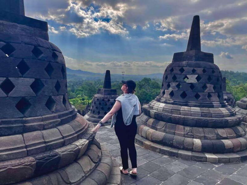 borobudur-mendut-prambanan-sewu-temple