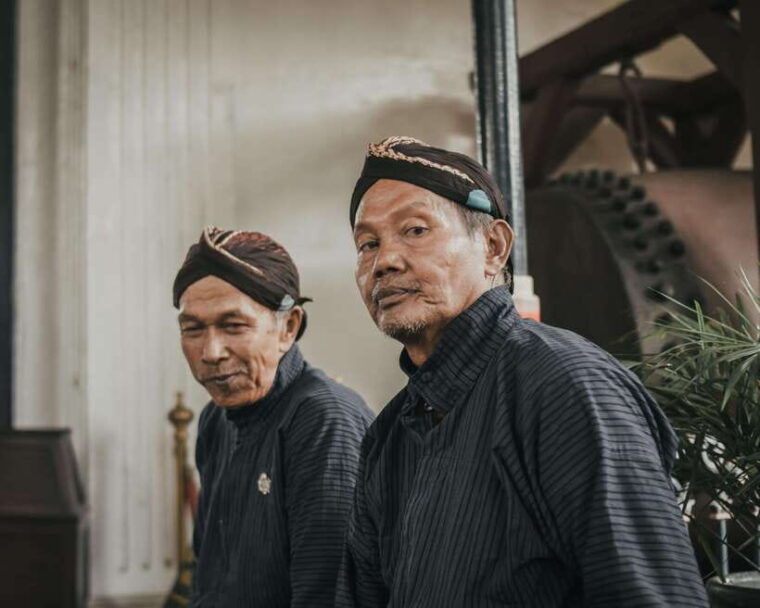 borobudur-prambanan-and-sultan-palace-day-tour