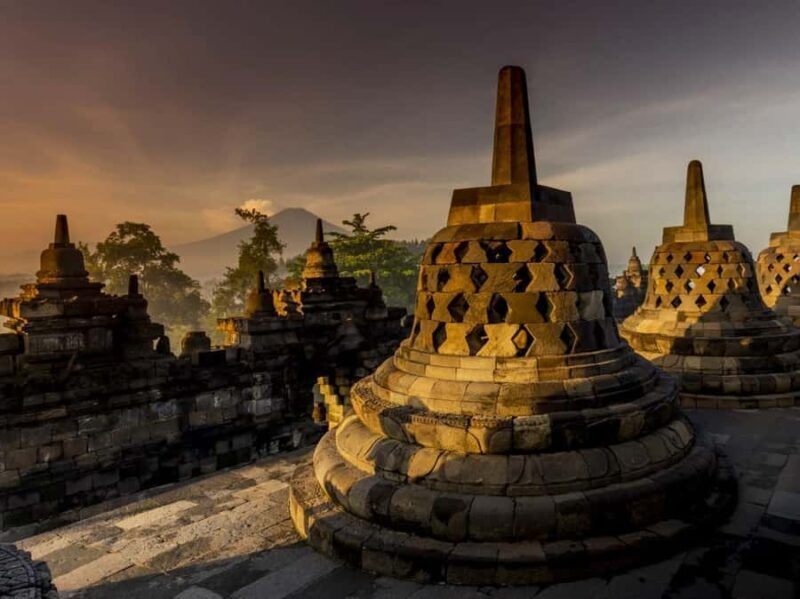 Borobudur Sunrise Guided Tour With Transfer and Breakfast - Source