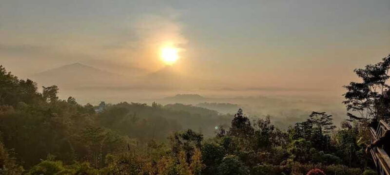 borobudur-sunrise-mount-merapi-prambanan-full-day-tour