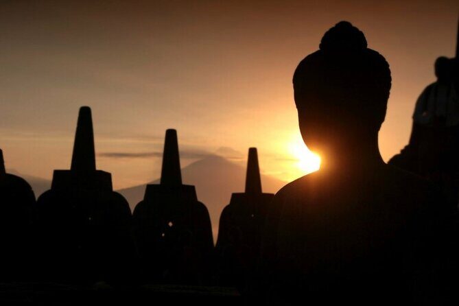 Borobudur Sunrise On Temple and Prambanan ALL-IN Private Tour - Introduction