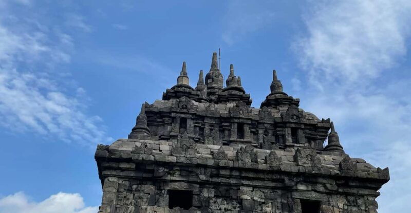 borobudur-sunrise-prambanan-temple-full-day-tour-private