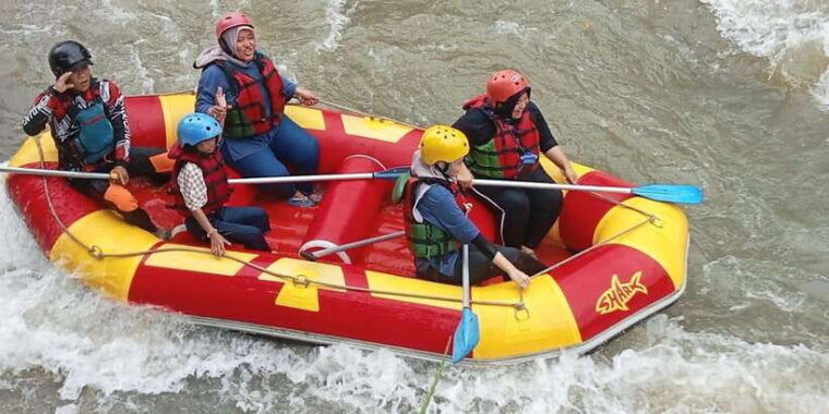 borobudur-temple-elo-rafting-tour