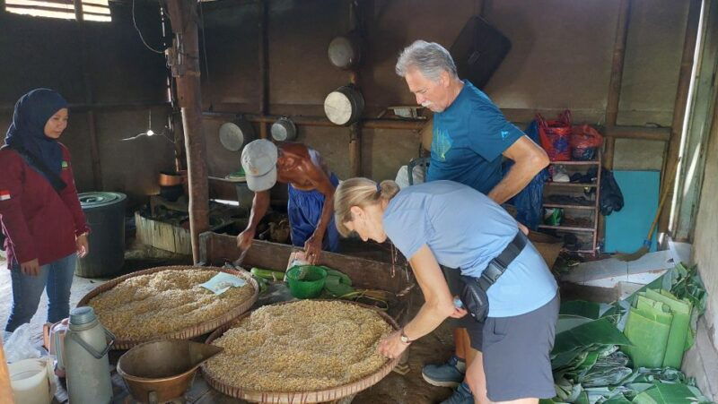 borobudur-temple-merapi-jeep-tour-and-prambanan-temple