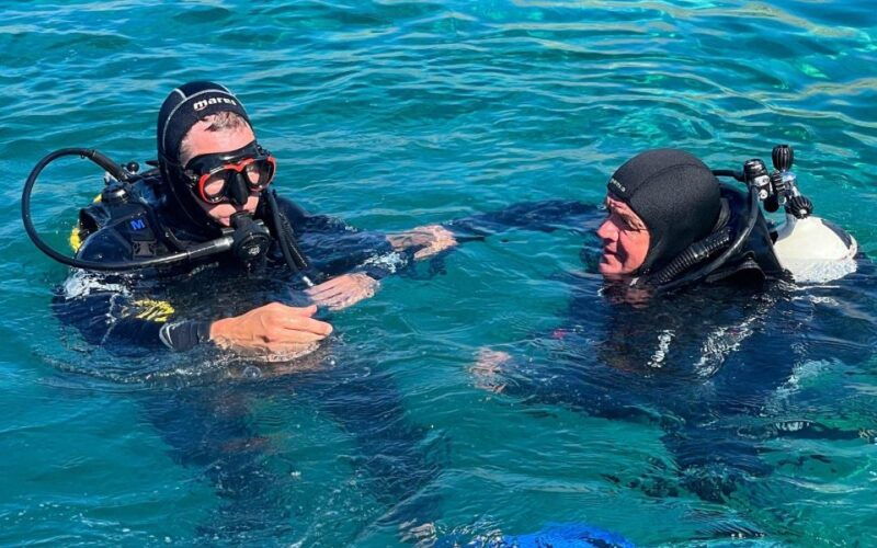 bosa-scuba-diving-for-beginners-in-the-bosa-gulf