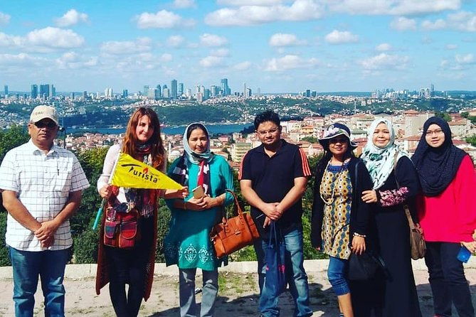 bosphorus-cruise-and-two-continents-tour-with-lunch-at-the-top-of-camlica-hill