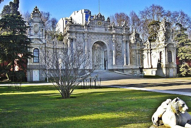 bosphorus-cruise-and-two-continents-tour-with-lunch-at-the-top-of-camlica-hill