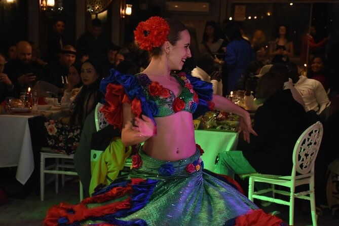 bosphorus-cruise-tour-with-turkish-show