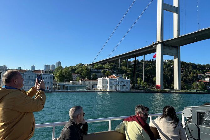 bosphorus-daytime-or-sunset-sightseeing-cruise-audio-guide