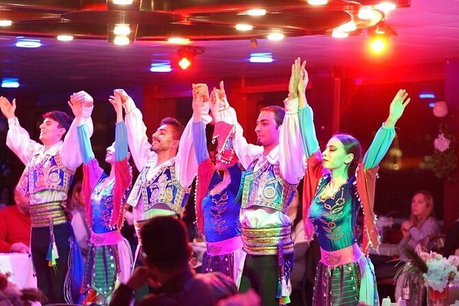 bosphorus-dinner-cruise-and-exclusive-turkish-night-show
