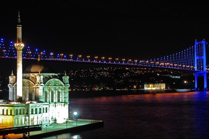 bosphorus-dinner-cruise-and-turkish-night-show-all-inclusive