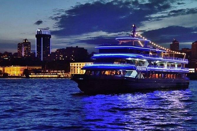 bosphorus-dinner-cruise-in-istanbul-with-belly-dancing-and-hotel-transfer
