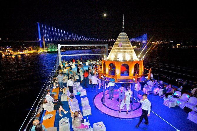 bosphorus-dinner-cruise-in-istanbul-with-belly-dancing-and-hotel-transfer