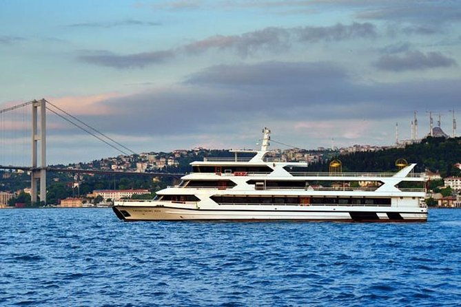 bosphorus-dinner-cruise-private-table-2