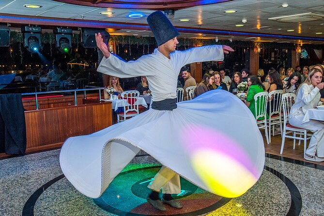 bosphorus-dinner-cruise-show-with-private-table