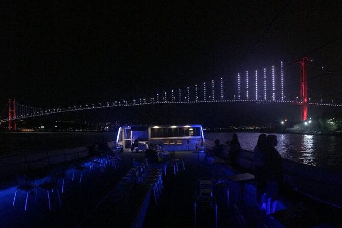 bosphorus-dinner-cruise-tour-with-turkish-night-show
