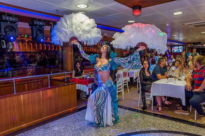 bosphorus-dinner-cruise-turkish-night-show-all-inclusive