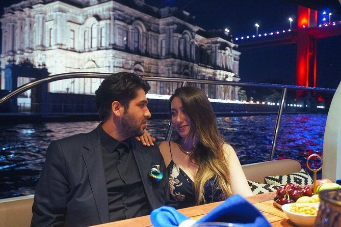 bosphorus-dinner-lunch-cruise-private-and-customizable