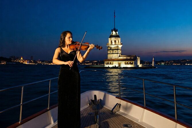 bosphorus-night-yacht-cruise-with-live-violinist