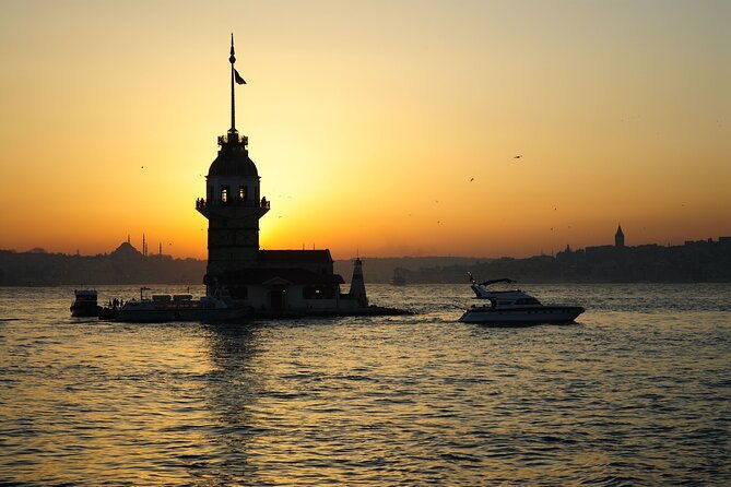 bosphorus-private-sunset-cruise-on-a-yacht-with-wine