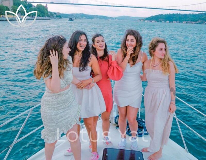 bosphorus-private-yacht-cruise