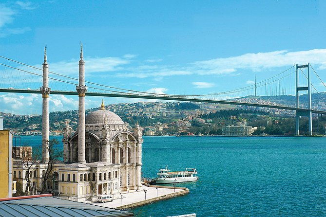 bosphorus-sightseeing-boat-tour