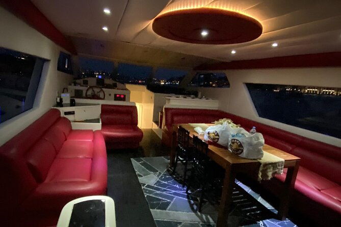 bosphorus-sightseeing-swimming-and-cultural-tour-by-luxy-yacht-3