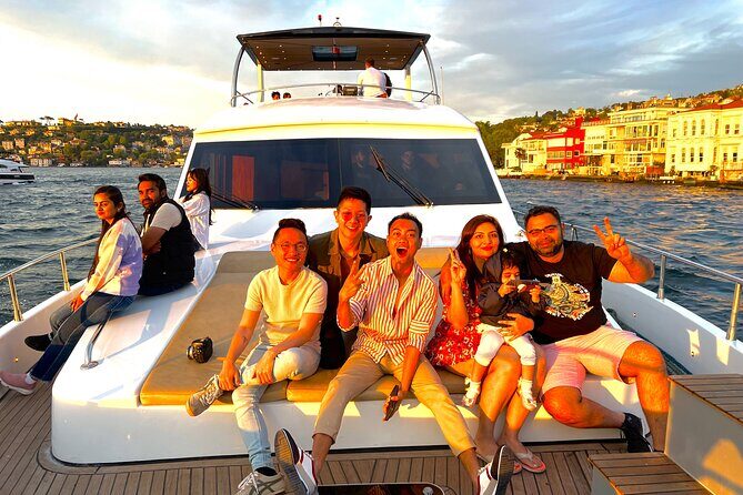 Bosphorus Sunset Yacht Cruise with Snacks and Live Guide - Practical Tips for Your Sunset Cruise