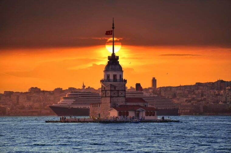 bosphorus-tour-in-the-heart-of-istanbul