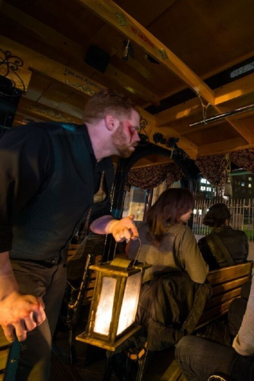 boston-1-5-hour-ghosts-and-gravestones-tour