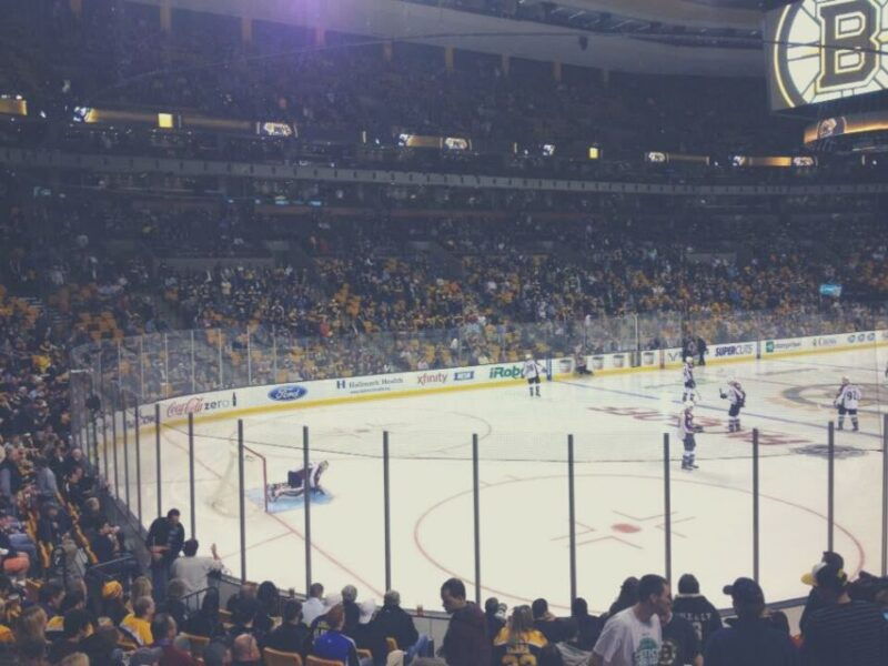 boston-boston-bruins-ice-hockey-game-ticket-at-td-garden