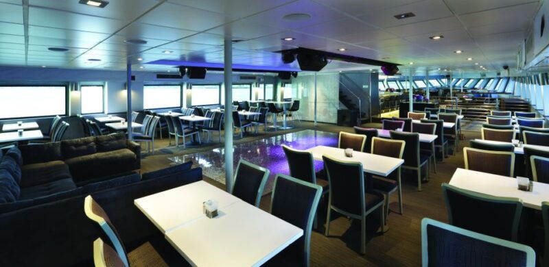boston-buffet-lunch-or-dinner-cruise-on-boston-harbor